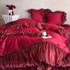 Red Wrinkle Noble Excellence Full, Queen Size Bedding Sets