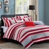 Trendy Stripe Simply Traditional Full, Queen Size Bedding Sets