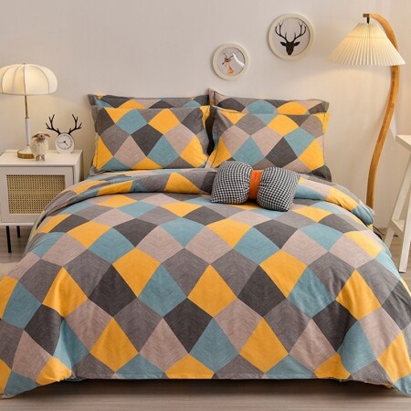 Geometric Plaid Abstract Style Twin, Full, Queen Size Bedding Sets