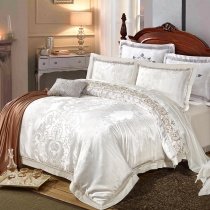 Girls All White Rococo and Scroll Pattern Ethnic Style Bohemian Chic Romantic Wedding Themed Jacquard Satin Full, Queen Size Bedding Sets