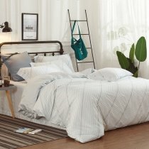 Hipster Beige and Gray Diagonal Stripe Print Shabby Chic Teen Vogue Full, Queen Size Bedding Sets
