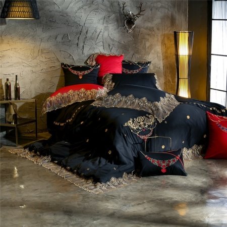 Black and Gold Embroidered Heart Applique Vintage Shabby Chic Victorian Lace Villa Luxury Egyptian Cotton Full, Queen Size Bedding Sets