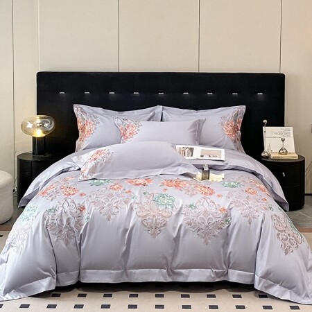 Glam Rococo Pattern Western Style Full, Queen Size Bedding Sets