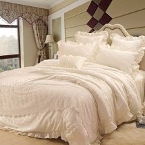 Fancy Bridal Style Victorian Lace Design Fluffy Full, Queen Size Bedding Sets