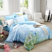 Elegant Sky Blue White and Lime Green Wildflower Print Tropical Hawaiian Full, Queen Size Bedding Sets
