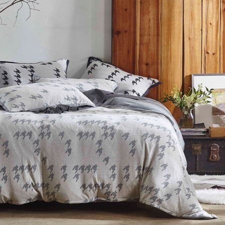 Gray and White Houndstooth Masculine Simply Full, Queen Size Bedding Sets