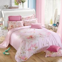 Pastel Blush Pink White and Light Tan Floral Print Garden Images Elegant Watercolor Luxury Soft Tencel Girls Full, Queen Size Bedding Sets