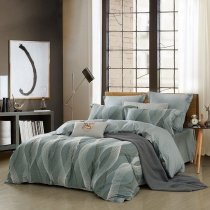 Hipster Trendy Abstract Style Curve Stripe Full, Queen Size Bedding Sets