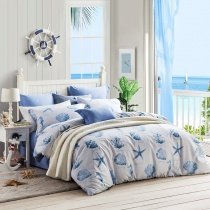 Ocean Blue and White Ocean Themed Seashell, Seahorse, Seastar and Coral Reef Print Stylish 100% Cotton Full, Queen Size Bedding Sets