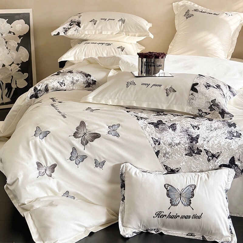 Black and White Butterfly Trendy Full, Queen Size Bedding Sets