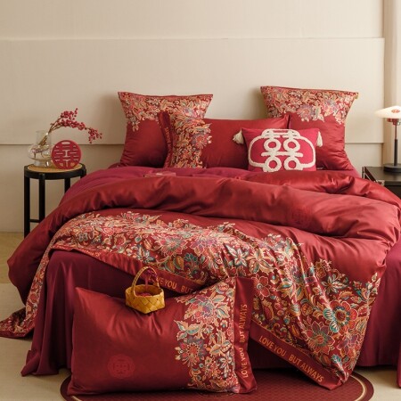 Red Flower Romantic Wedding Style Full, Queen Size Bedding Sets