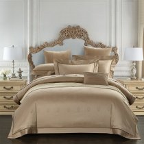 Metallic Gold Noble Excellence Luxurious Full, Queen Size Bedding Sets