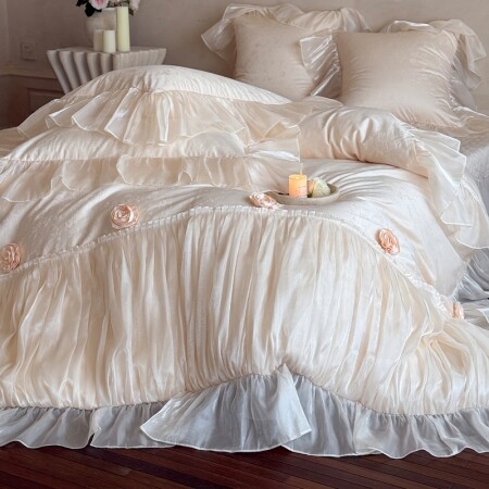 Luxury Bridal Style Wrinkle Full, Queen Size Bedding Sets